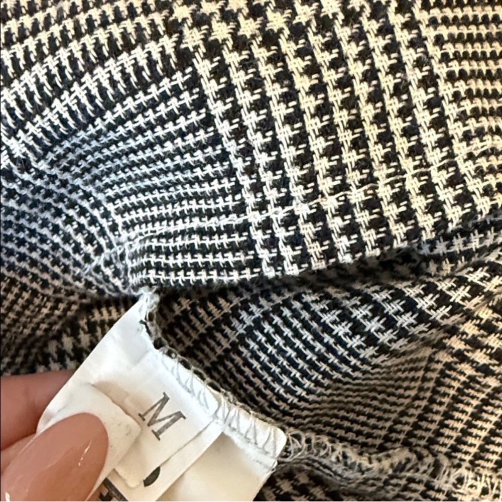 SHEIN Women's Gray Plaid Blouse with White Collar - Picture 4 of 5